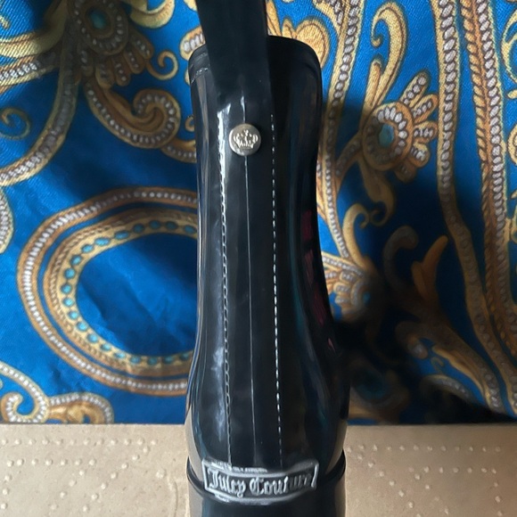 NWT JUICY COUTURE colorful design rain boots no box . soft insole .mom 💕size9 - Picture 3 of 7
